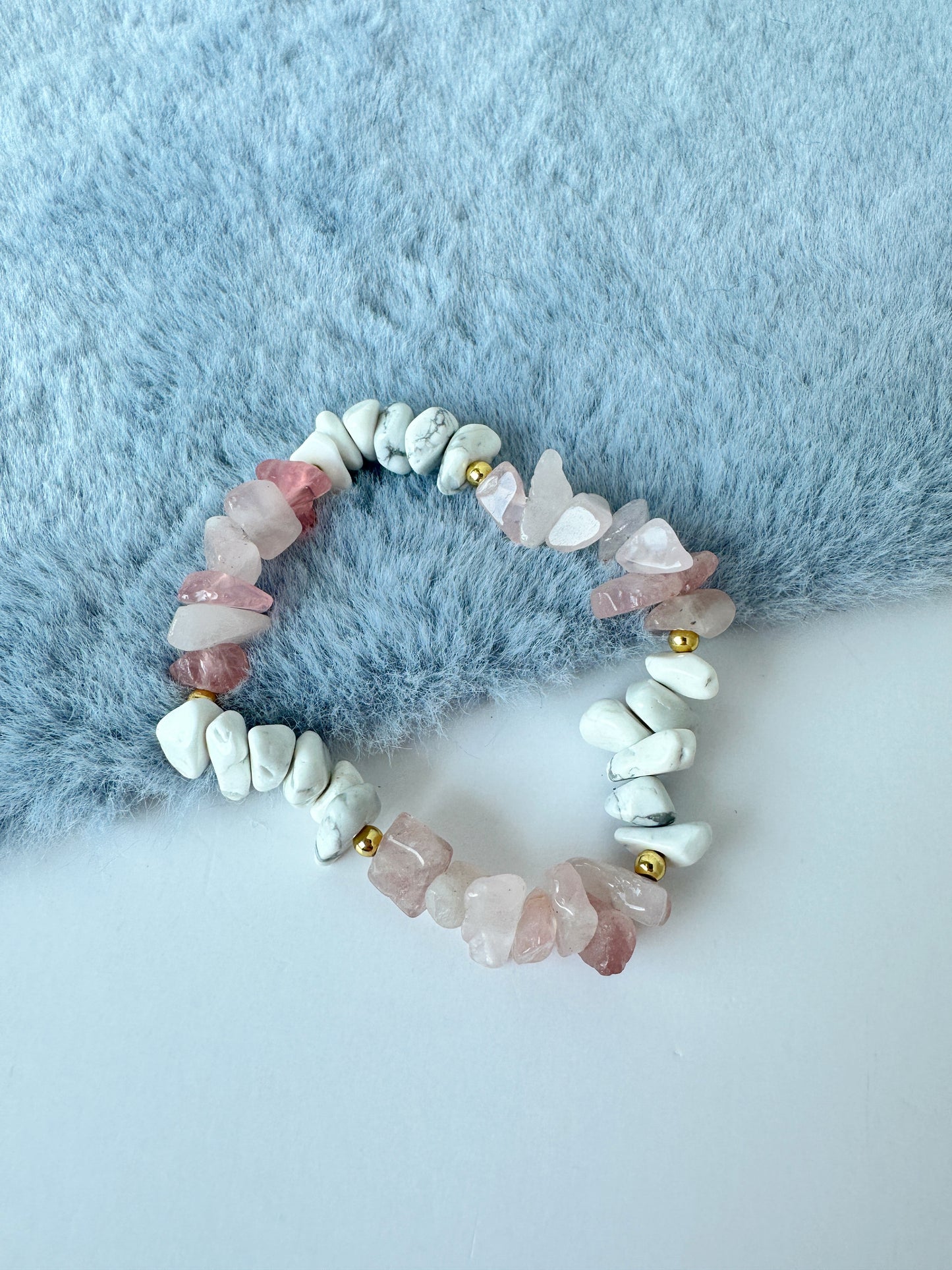 Calming Howlite